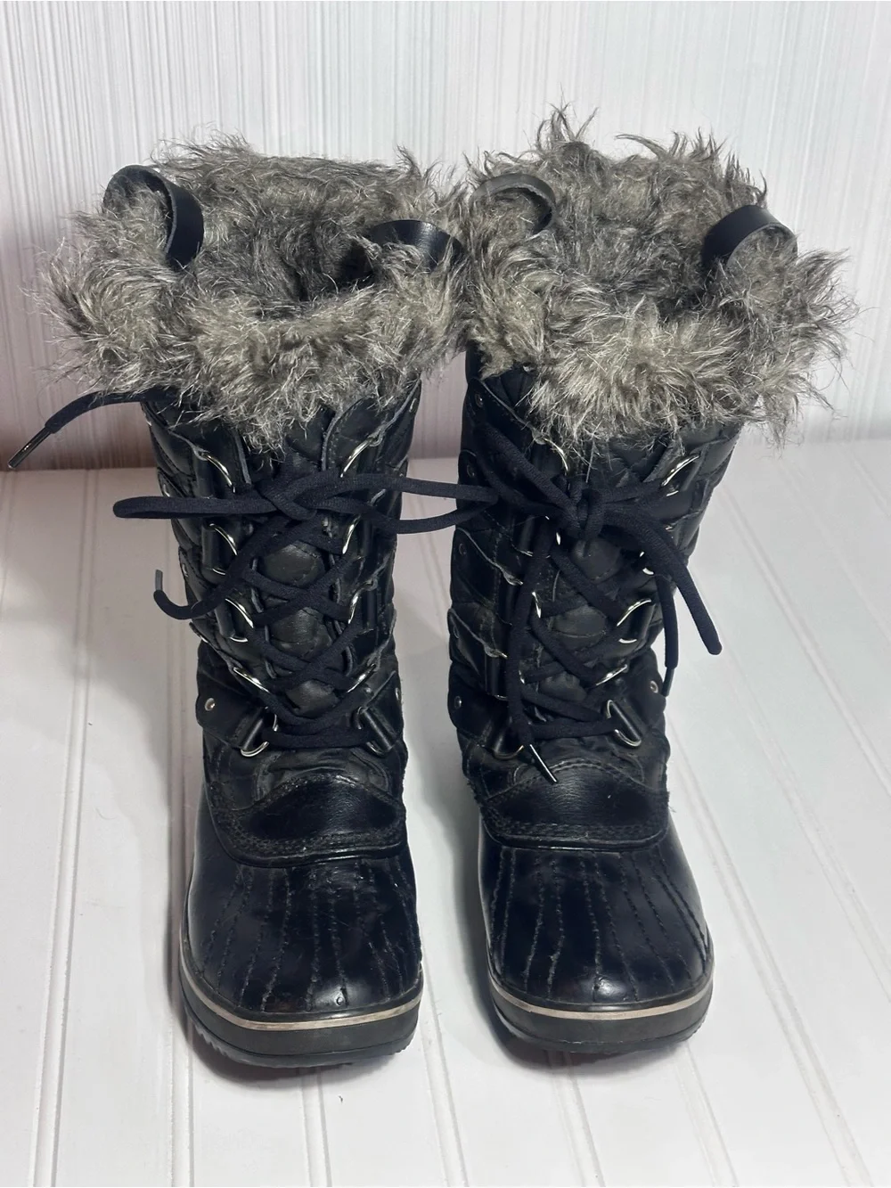 Sorel black Tofino II waterproof snow boots women’s 8